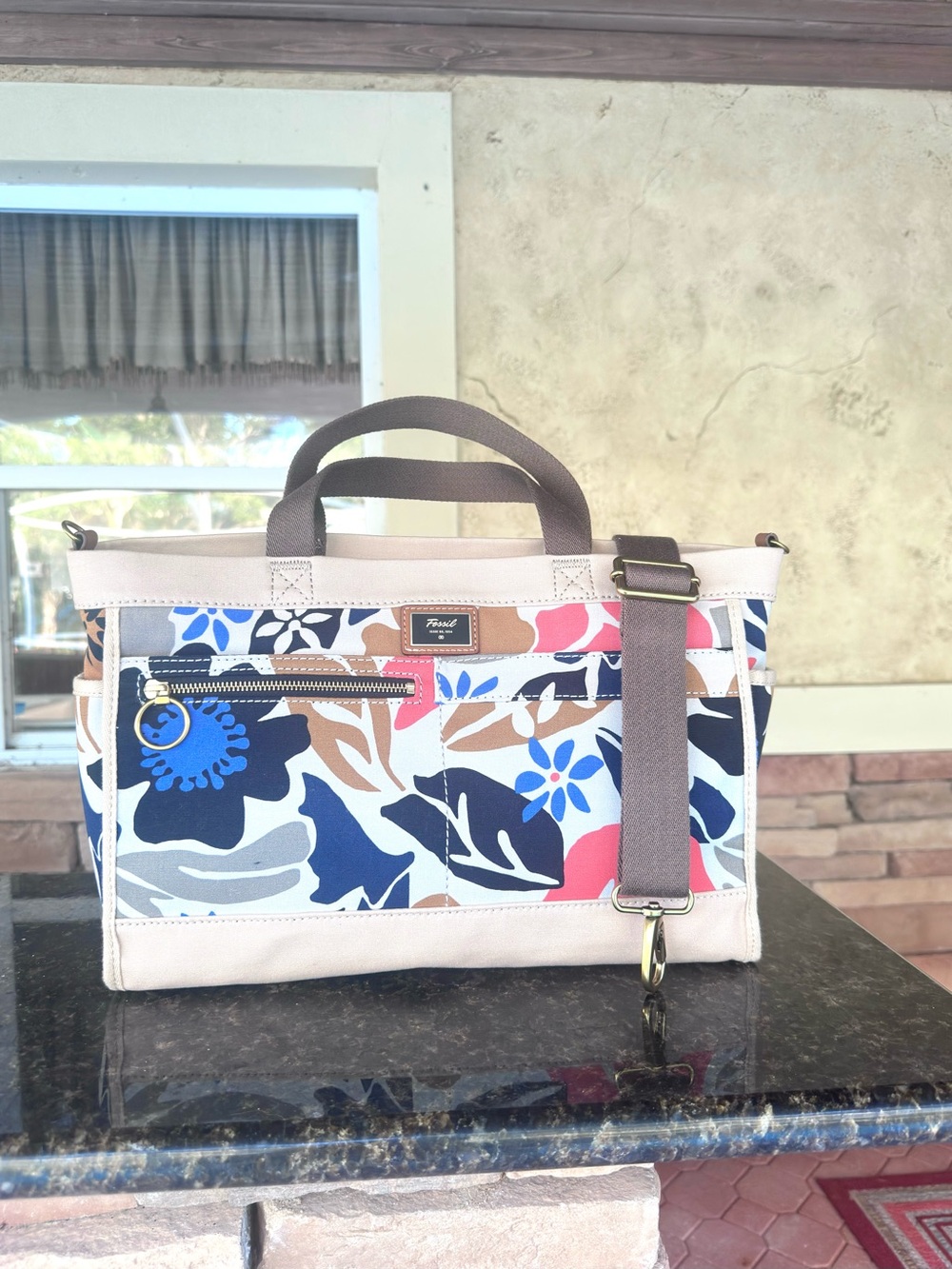 FOSSIL ~ Durable Floral Canvas Tote Bag Detachable Crossbody Strap Red Lining